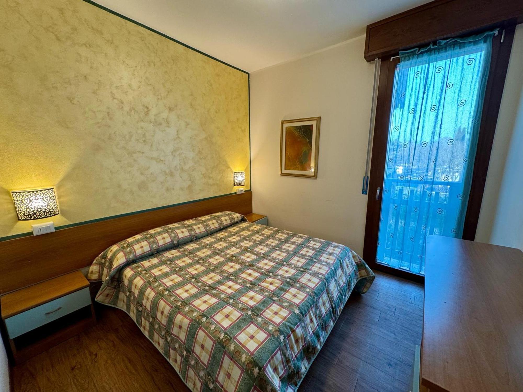 Premium Peschiera Peschiera del Garda